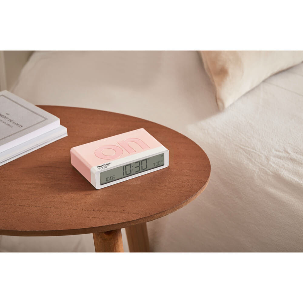 นาฬิกาตั้งโต๊ะขนาดเล็ก LEXON Flip+ Alarm Clock PANTONE สีชมพูโรสควอตซ์